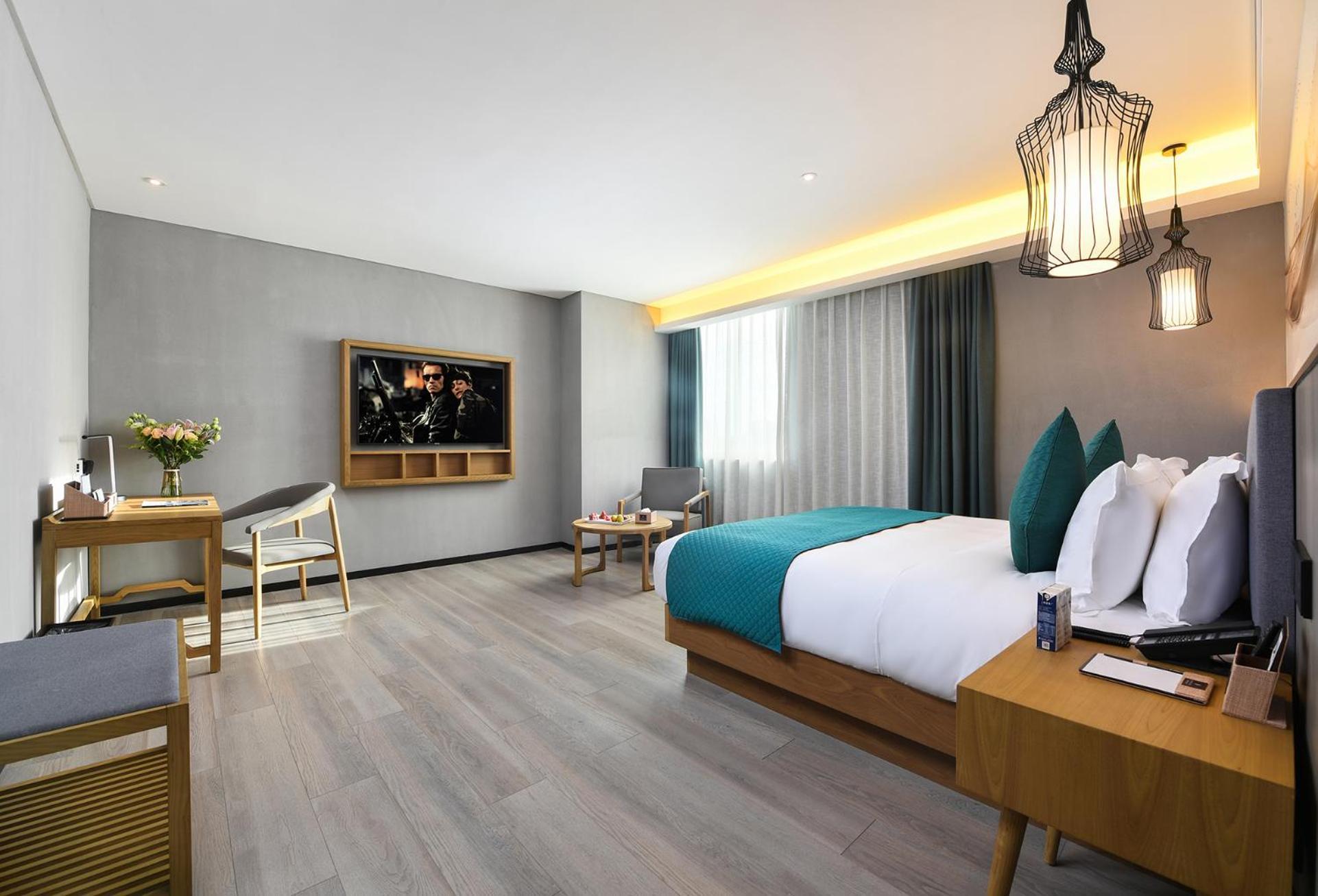 Mehood Lestie International Hotel Nancun Wanbo Metro Station Branch - Free Shuttle Bus To Canton Fair Complex During Canton Fair Period & Free Breakfast & Free Afternoon Tea & Free Midnight Snack & Free Vpn Internet Access Buitenkant foto