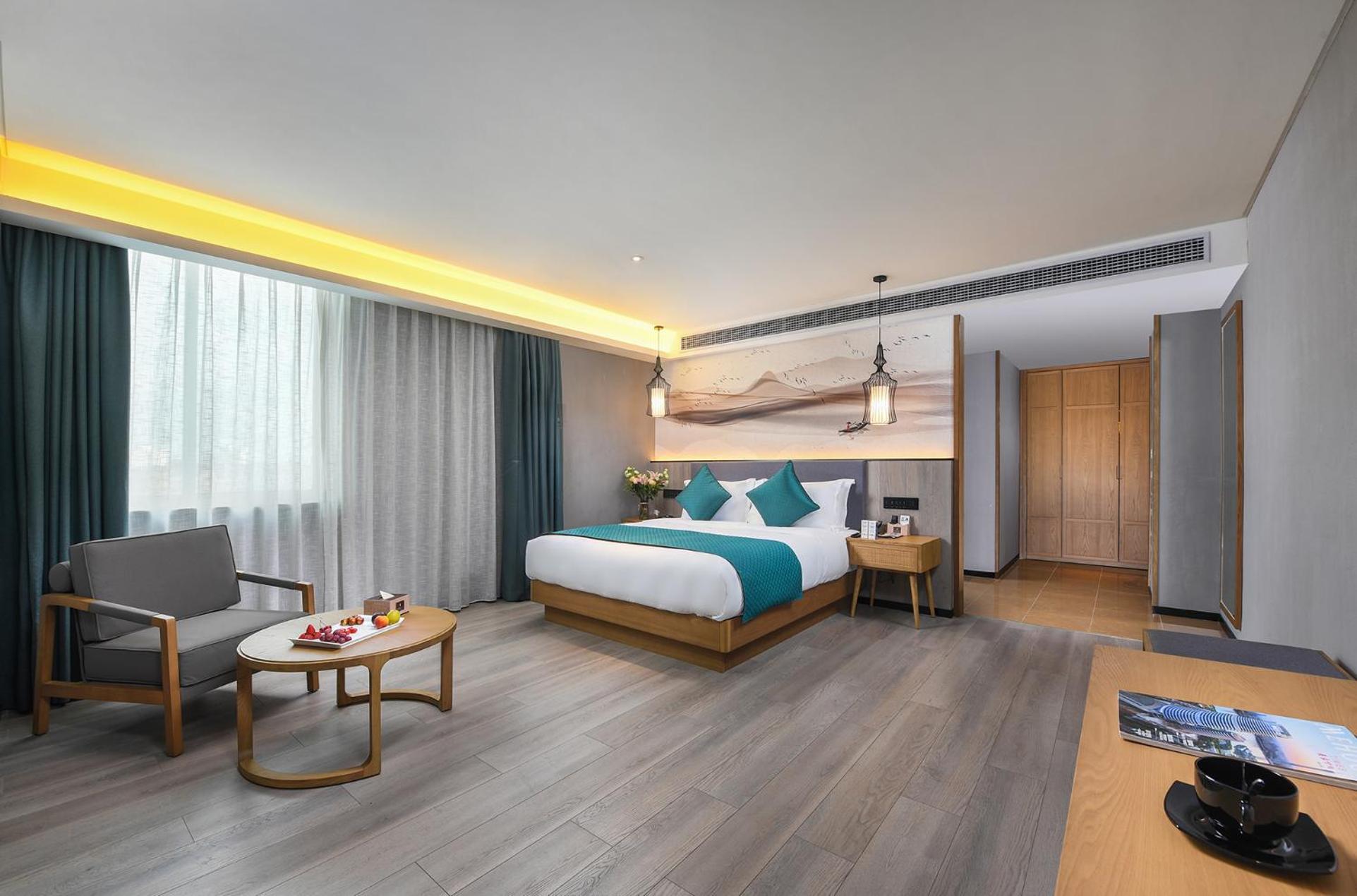 Mehood Lestie International Hotel Nancun Wanbo Metro Station Branch - Free Shuttle Bus To Canton Fair Complex During Canton Fair Period & Free Breakfast & Free Afternoon Tea & Free Midnight Snack & Free Vpn Internet Access Buitenkant foto
